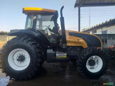 Imagem Trator Valtra/Valmet BT 190 4x4 ano 13 Imagem Trator Valtra/Valmet BT 190 4x4 ano 13