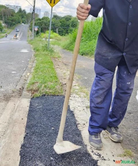 Asfalto frio ensacado