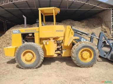 PÁ CARREGADEIRA MICHIGAN Imagem PÁ CARREGADEIRA MICHIGAN