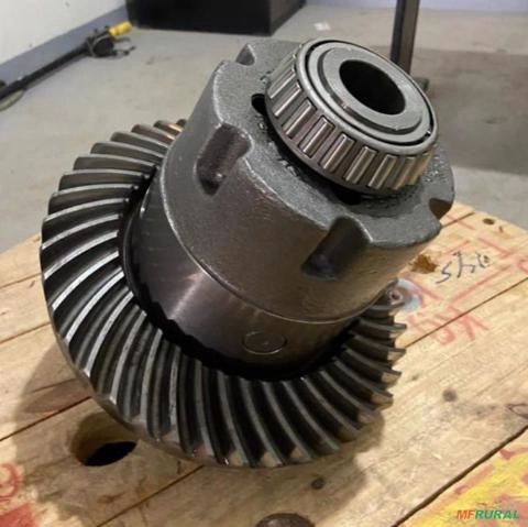 Coroa e pinhão da tração do diferencial dianteiro Imagem Coroa e pinhão da tração do diferencial dianteiro