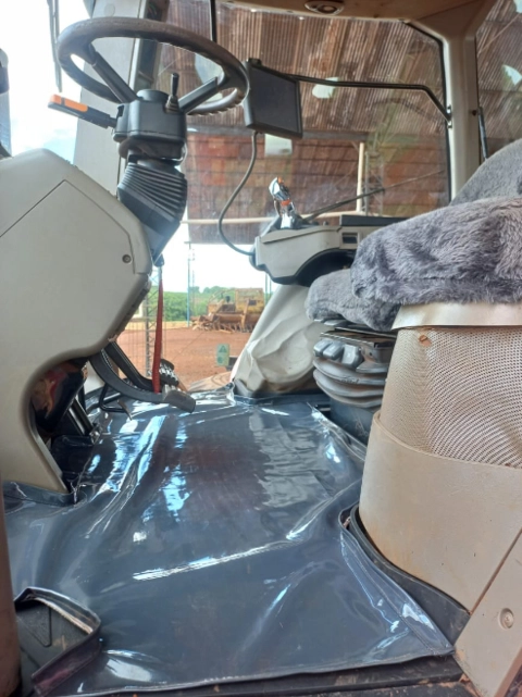 Imagem Trator Outros Case 4x4 ano 17 Imagem Trator Outros Case 4x4 ano 17