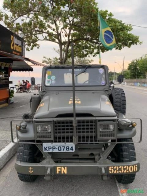 Utilitário Militar