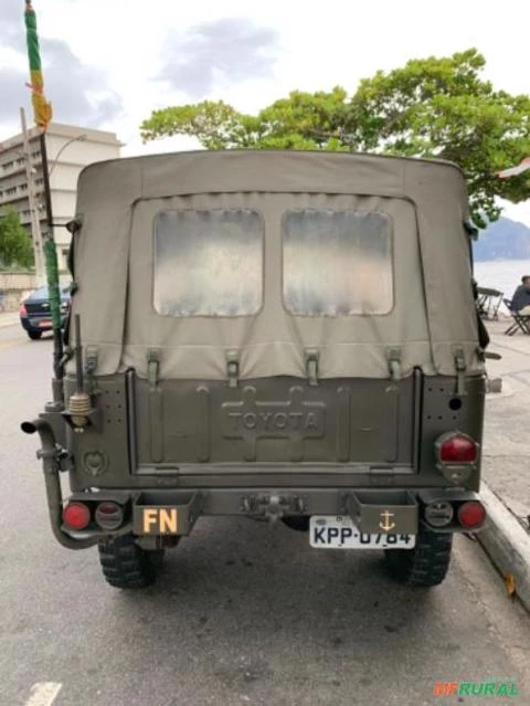 Utilitário Militar