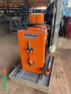 GERADOR DE ENERGIA TRIFÁSICO Imagem GERADOR DE ENERGIA TRIFÁSICO