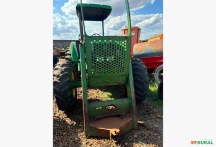 Trator John Deere 6125E - Ano 2015 Imagem Trator John Deere 6125E - Ano 2015