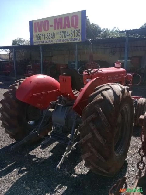 Trator Massey Ferguson 50 X 4x2 ano 73