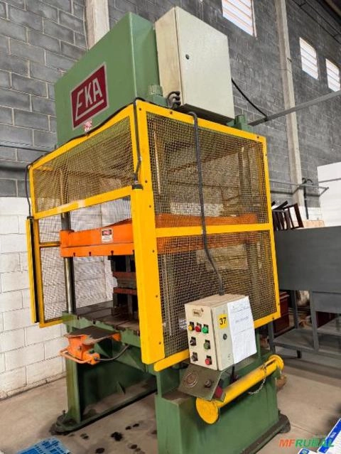 Prensa Hidráulica de 4 colunas 85 Tons Imagem Prensa Hidráulica de 4 colunas 85 Tons