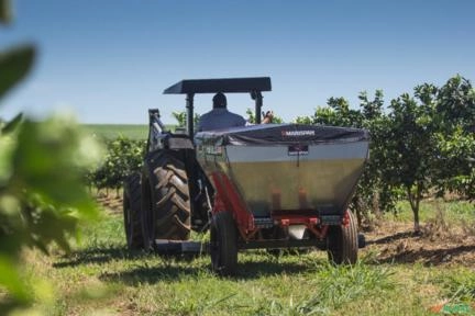 Imagem Distribuidor de Fertilizantes Fertinox 2200 - Marispan Imagem Distribuidor de Fertilizantes Fertinox 2200 - Marispan