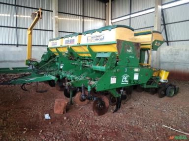 PLANTADEIRA COP FLEX 600 - 13 LINHAS DE 45 - ANO 2014. Imagem PLANTADEIRA COP FLEX 600 - 13 LINHAS DE 45 - ANO 2014.