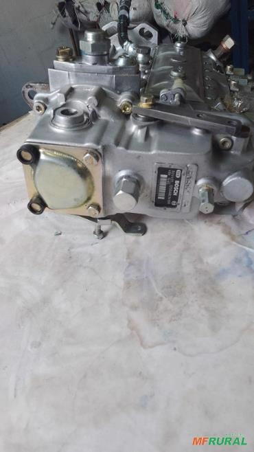 Bomba injetora motor cumins 6 cilindro turbo Imagem Bomba injetora motor cumins 6 cilindro turbo