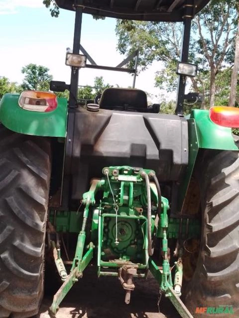 Imagem Trator John Deere 5090 4x4 ano 14 Imagem Trator John Deere 5090 4x4 ano 14