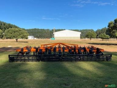 Imagem SUBSOLADOR CIVEMASA 17 HASTES - REVISADO PRONTO PARA USO Imagem SUBSOLADOR CIVEMASA 17 HASTES - REVISADO PRONTO PARA USO