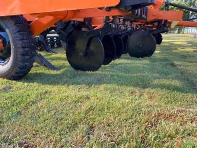 Imagem SUBSOLADOR CIVEMASA 17 HASTES - REVISADO PRONTO PARA USO Imagem SUBSOLADOR CIVEMASA 17 HASTES - REVISADO PRONTO PARA USO