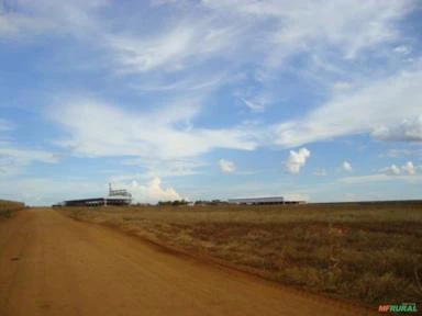 FAZENDA EM PARANATINGA MT COM 62.000 HECTARES