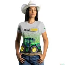 Camiseta Agro BRK Branca Trator Verde Brasil é Agro com UV50 + -  Gênero: Feminino Tamanho: Baby Look GG