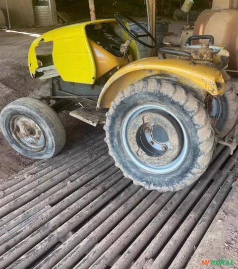 Trator Agrale 4100 4x2 ano 12 Imagem Trator Agrale 4100 4x2 ano 12