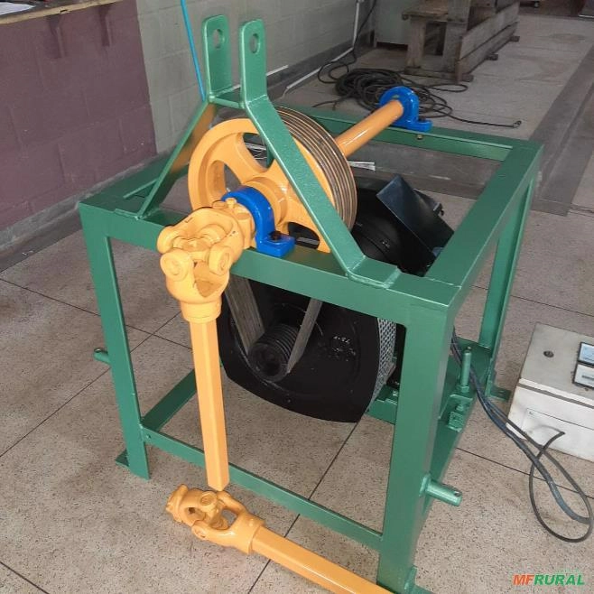 Gerador Tratorizado  20 KVA Imagem Gerador Tratorizado  20 KVA