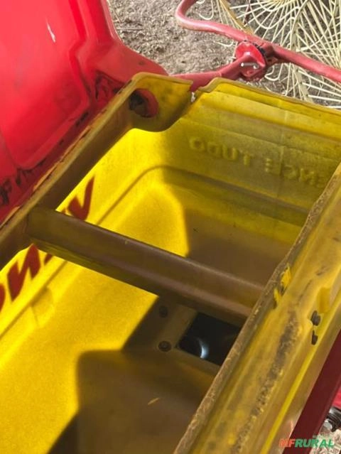 Imagem Plantadeira vence tudo panther 9000 Imagem Plantadeira vence tudo panther 9000