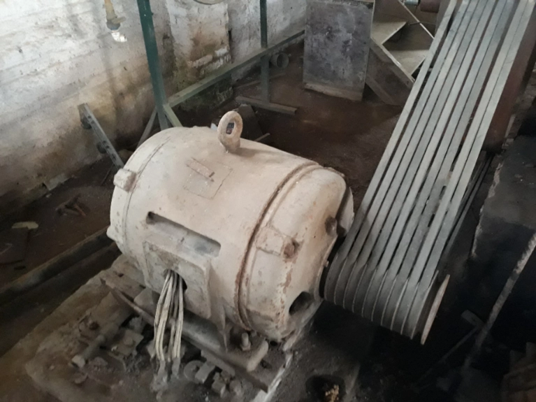 Motor Búfalo 100cv 4 polos 220/380 Imagem Motor Búfalo 100cv 4 polos 220/380