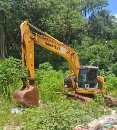 Escavadeira 24 Toneladas Imagem Escavadeira 24 Toneladas