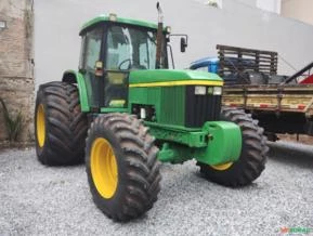 John Deere 7500