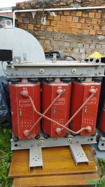 Transformador a seco 300kva e 150kva Imagem Transformador a seco 300kva e 150kva