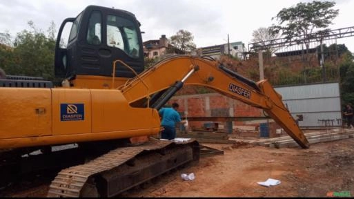 Escavadeira CX220 2006 Imagem Escavadeira CX220 2006