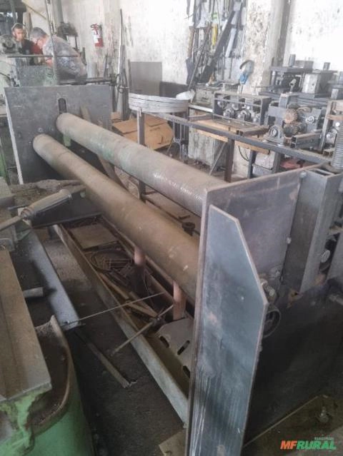 Imagem Lote de Maquinas de Serralheria industrial pesada Imagem Lote de Maquinas de Serralheria industrial pesada