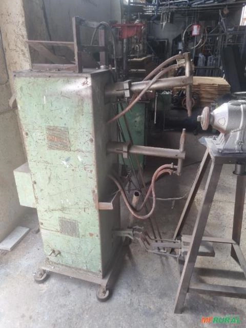 Imagem Lote de Maquinas de Serralheria industrial pesada Imagem Lote de Maquinas de Serralheria industrial pesada