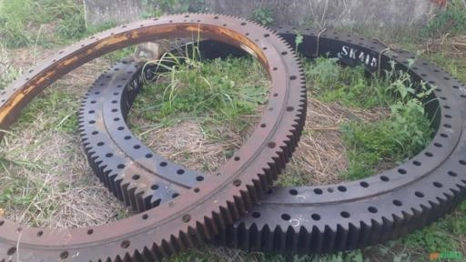 Coroa de giro grua sk415 Imagem Coroa de giro grua sk415