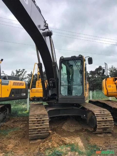 Escavadeira Hidráulica Volvo EC200D Imagem Escavadeira Hidráulica Volvo EC200D