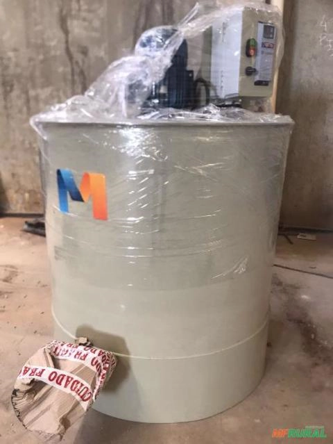 Misturador / Agitador - Tanque Polipropileno + Agitador Industrial 300L - NOVO Imagem Misturador / Agitador - Tanque Polipropileno + Agitador Industrial 300L - NOVO
