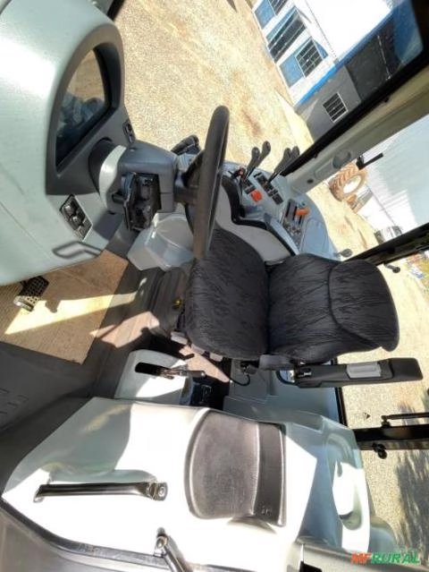 Imagem Trator Valtra/Valmet BT 190 4x4 ano 16 Imagem Trator Valtra/Valmet BT 190 4x4 ano 16