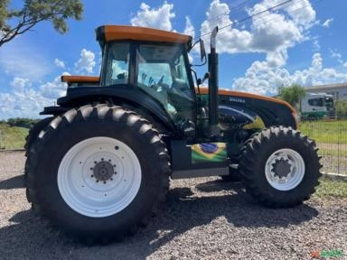 Imagem Trator Valtra/Valmet BT 190 4x4 ano 16 Imagem Trator Valtra/Valmet BT 190 4x4 ano 16