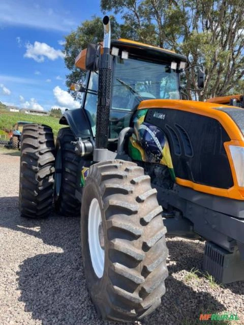 Imagem Trator Valtra/Valmet BT 190 4x4 ano 16 Imagem Trator Valtra/Valmet BT 190 4x4 ano 16