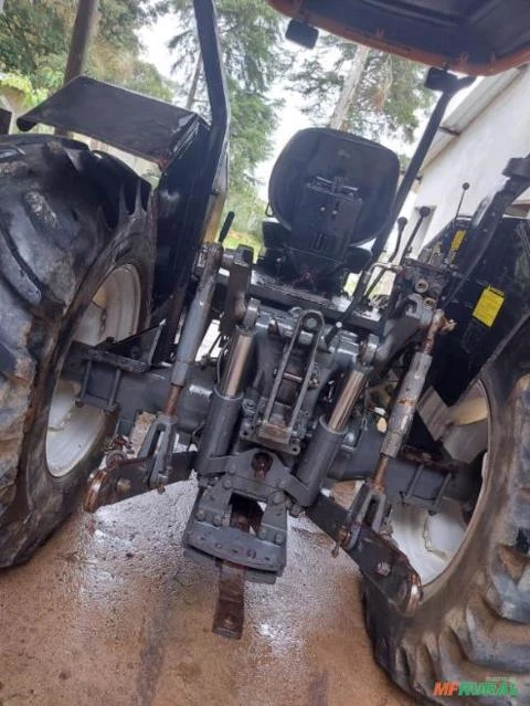 Imagem Trator Valtra/Valmet A 750 4x4 ano 10 Imagem Trator Valtra/Valmet A 750 4x4 ano 10