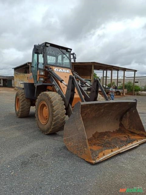 PÁ CARREGADEIRA CASE W20E ANO 2014 Imagem PÁ CARREGADEIRA CASE W20E ANO 2014