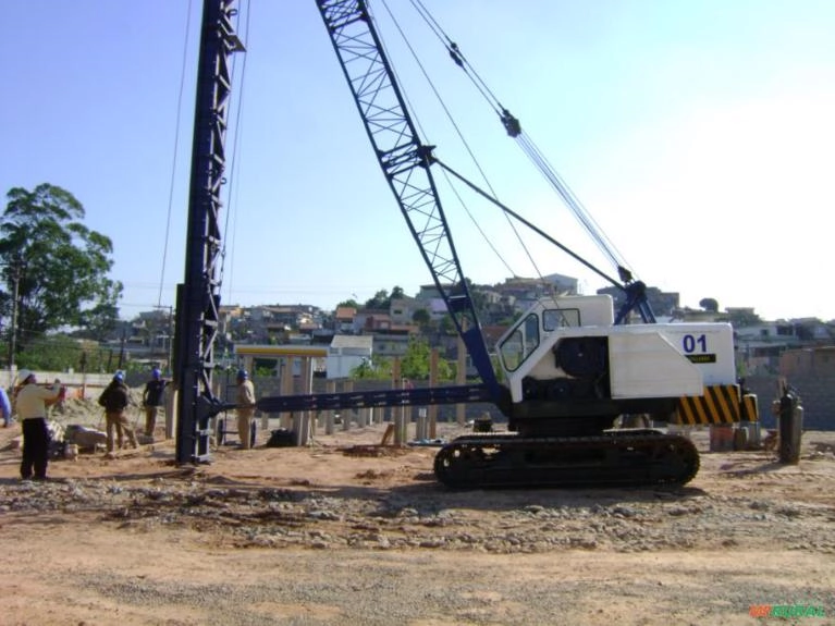 Bate estaca P&H Villares 320 Imagem Bate estaca P&H Villares 320