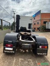 Caminhão Volvo FH 440 ano 11