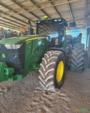 Equipamento com cuidados de dono!! JOHN DEERE 8270R Imagem Equipamento com cuidados de dono!! JOHN DEERE 8270R
