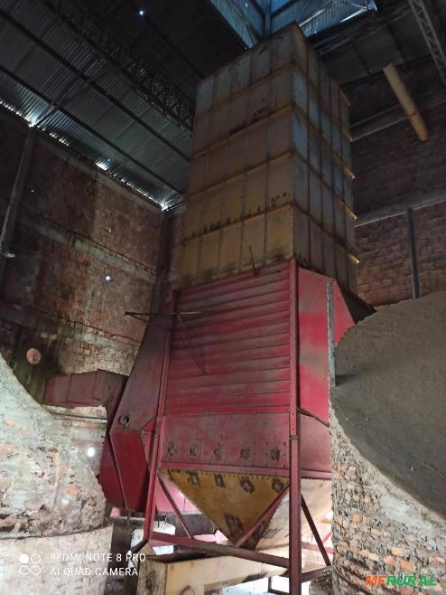 Secador de arroz triângulo Risse 500 sacos Imagem Secador de arroz triângulo Risse 500 sacos