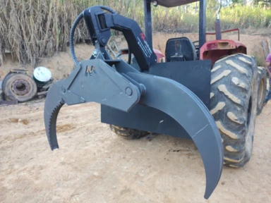 Garra Florestal para trator Carga Max. 8000Kg Imagem Garra Florestal para trator Carga Max. 8000Kg