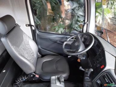 Imagem Caminhão Mercedes Benz (MB) 3344 Cavalo ano 18 Imagem Caminhão Mercedes Benz (MB) 3344 Cavalo ano 18