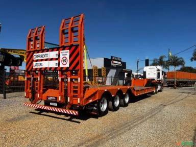 Imagem Prancha Carrega Tudo Semi Rebaixada 03 Eixos Imagem Prancha Carrega Tudo Semi Rebaixada 03 Eixos