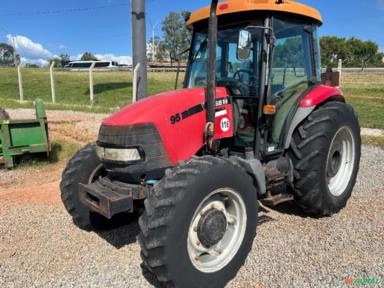 Imagem Trator Case Farmall 95 Ano 2009 Imagem Trator Case Farmall 95 Ano 2009