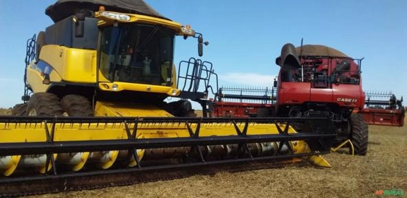 Imagem Colheitadeira NH CR 9060 Ano 2011 Imagem Colheitadeira NH CR 9060 Ano 2011