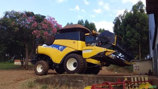 Imagem Colheitadeira NH CR 9060 Ano 2011 Imagem Colheitadeira NH CR 9060 Ano 2011