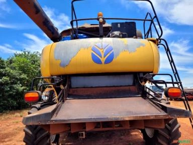 Imagem Colheitadeira NH CR 9060 Ano 2011 Imagem Colheitadeira NH CR 9060 Ano 2011