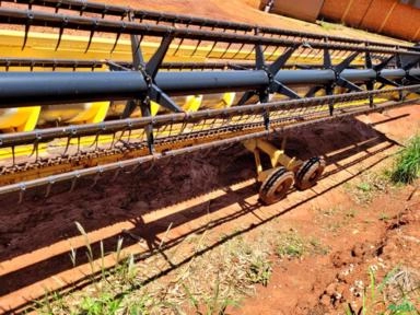 Imagem Colheitadeira NH CR 9060 Ano 2011 Imagem Colheitadeira NH CR 9060 Ano 2011