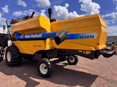 Imagem Colheitadeira NH TC 5070 Ano 2010 Imagem Colheitadeira NH TC 5070 Ano 2010